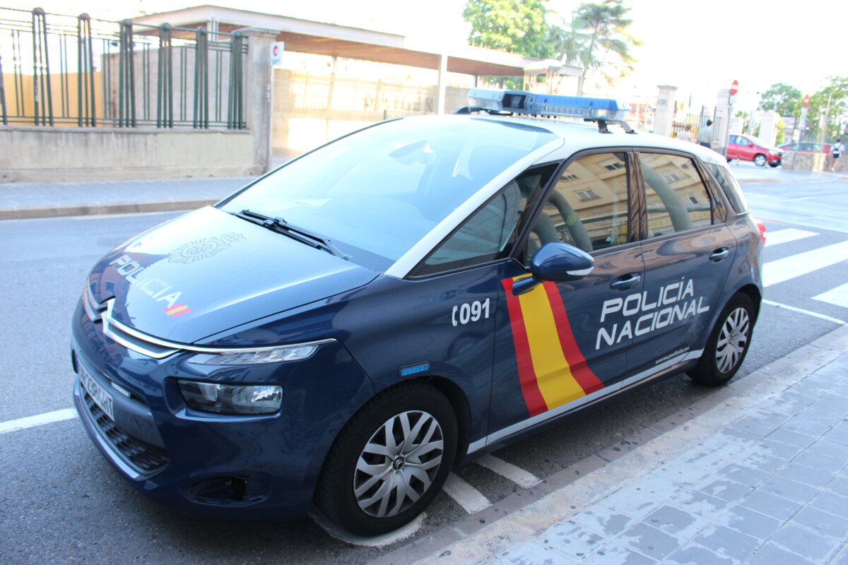 Coche patrulla de la Policía Nacional